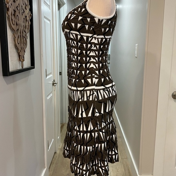 Faith Cnnexion Paris Textured Drop Waist Thick Stretchy Sleeveless Dress - Picture 6 of 13